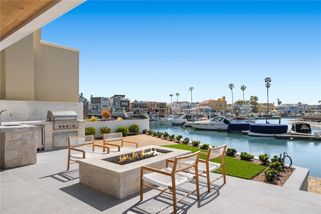 20 Balboa Coves