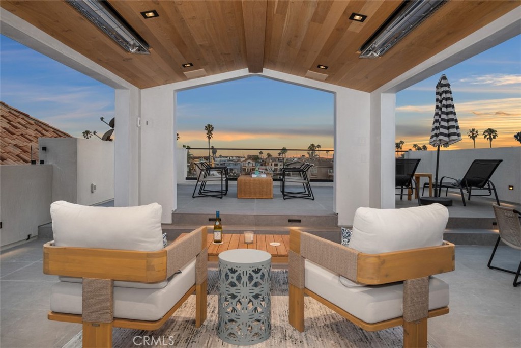 Balboa Coves (BLCV) - Residential