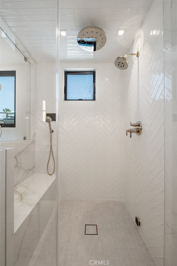 Balboa Coves (BLCV) - Residential