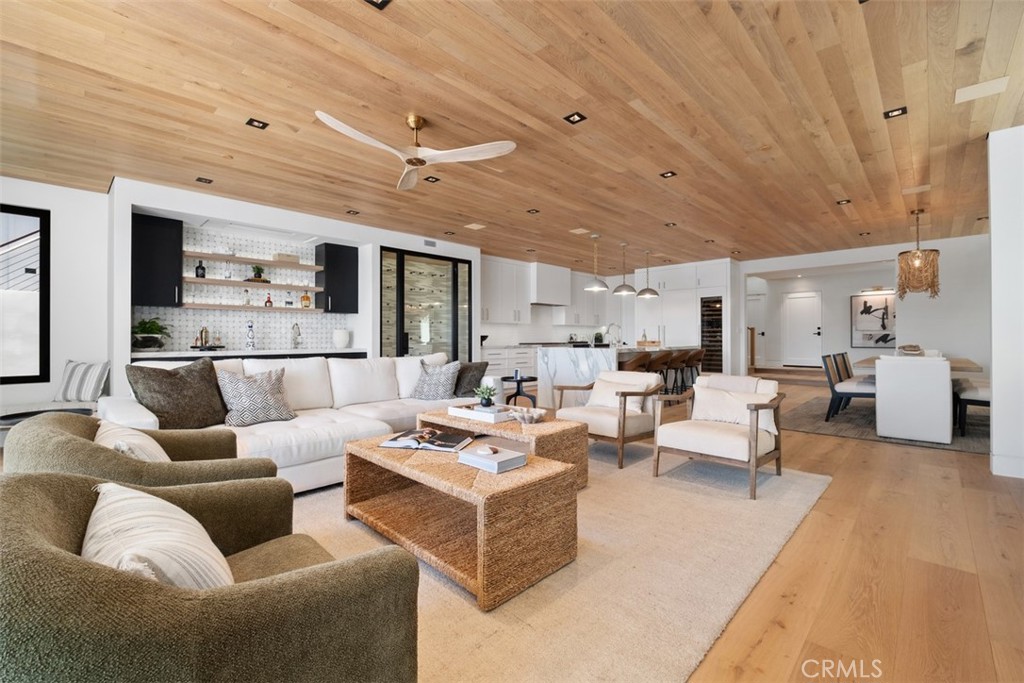 Balboa Coves (BLCV) - Residential