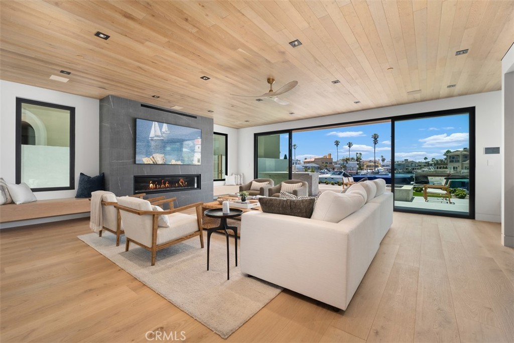 Balboa Coves (BLCV) - Residential