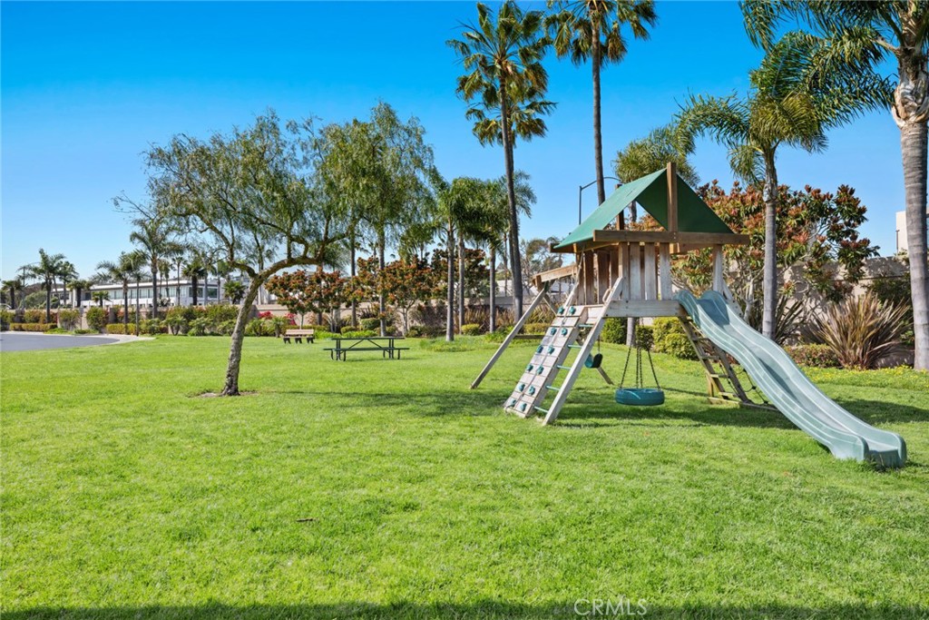 Balboa Coves (BLCV) - Residential