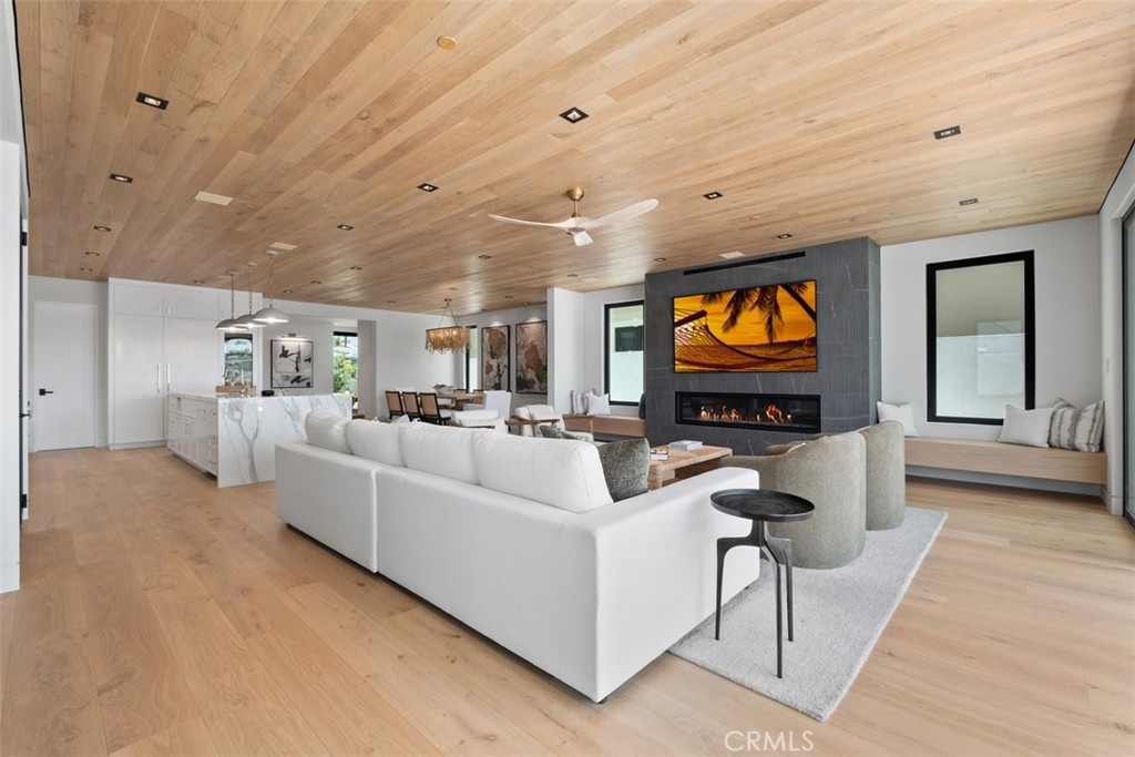 Balboa Coves (BLCV) - Residential