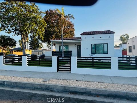 500 W Buckthorn Street Inglewood CA 90301