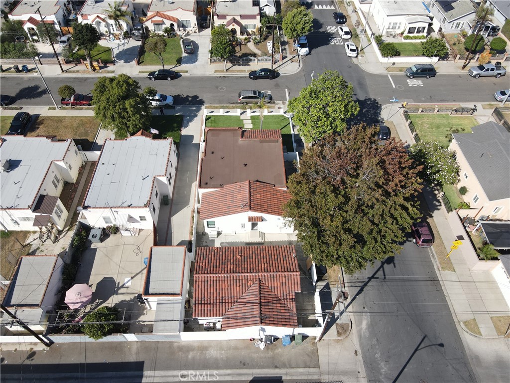 500 W Buckthorn Street