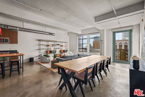 Photo of 849 S Broadway #1108, Los Angeles, CA 90014 (MLS # 26632901)