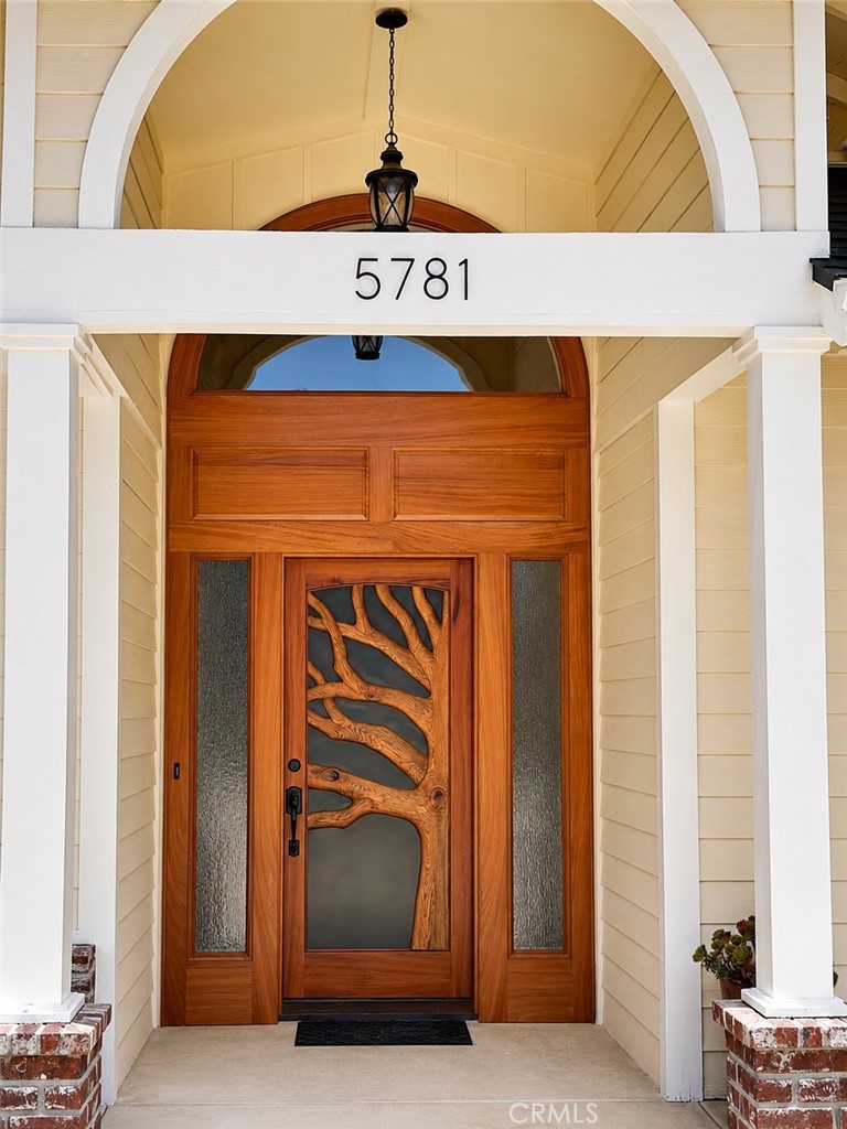 5781 Glenview