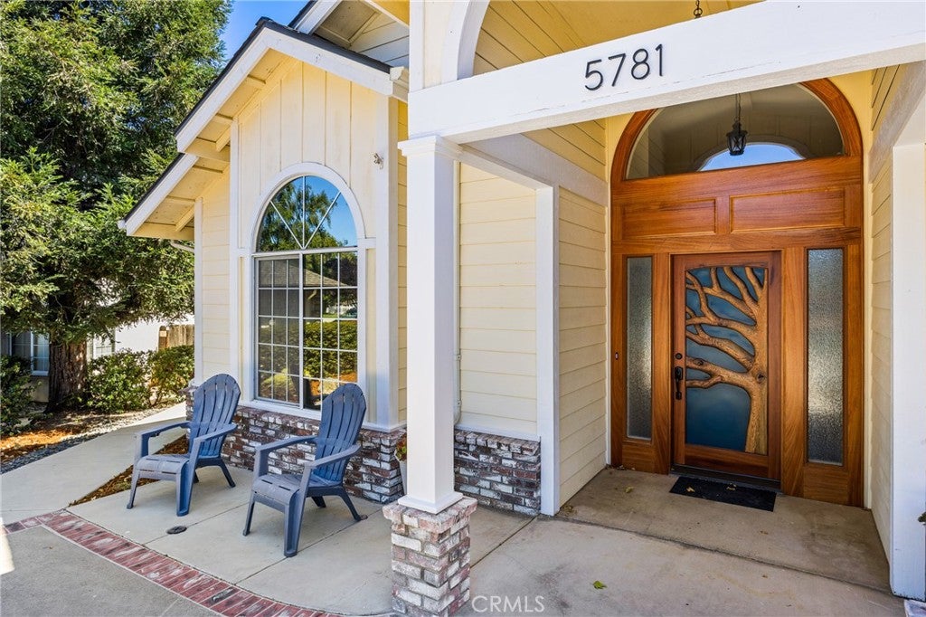 5781 Glenview