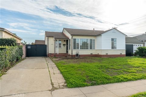 Photo of 1342 W 161st St, Gardena, CA 90247 (MLS # SB25267096)