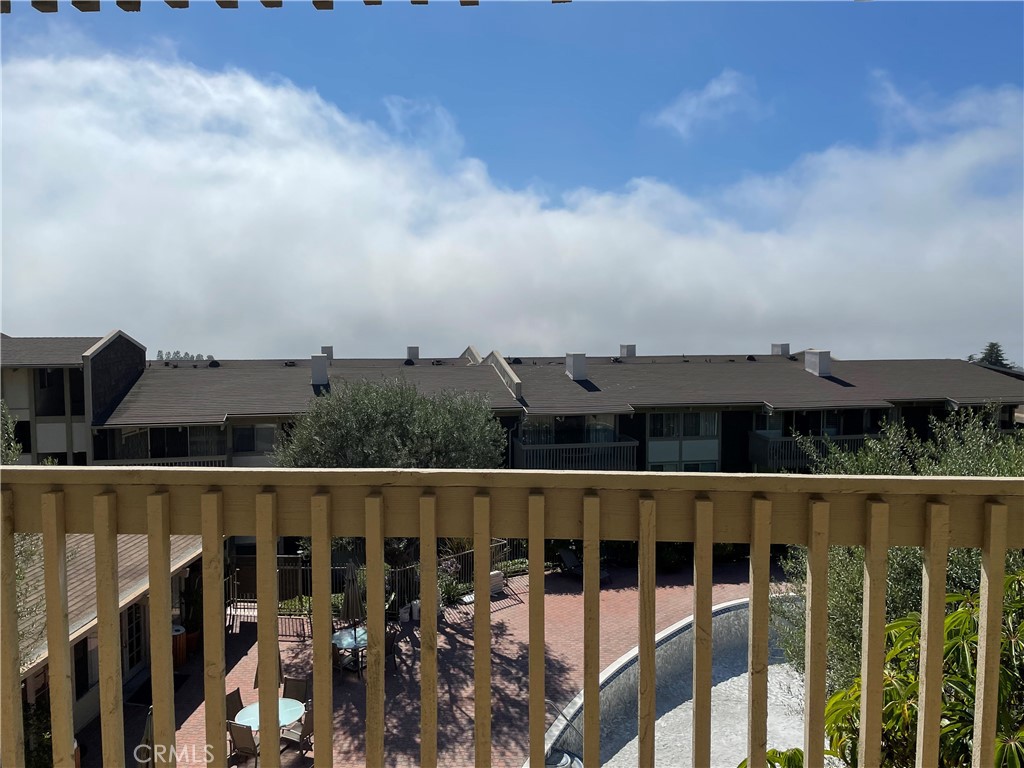 6542 Ocean Crest