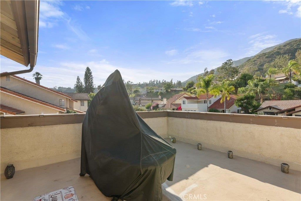 2622 Starcrest Drive
