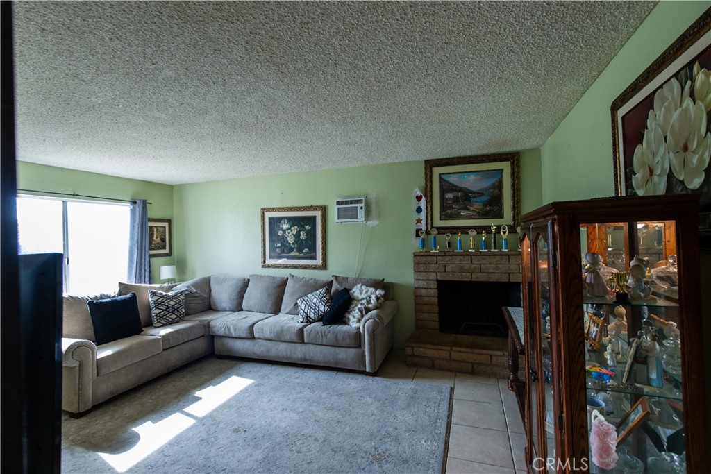 24546 Ironwood Avenue