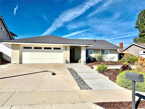 Photo of 1133 Avenida Del Corto, Fullerton, CA 92833 (MLS # OC26040297)