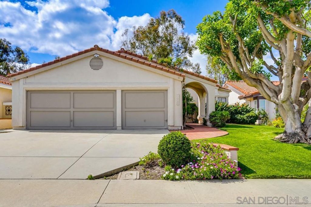 Photo of 11753 Avenida Sivrita, San Diego, CA 92128 (MLS # 260005727SD)