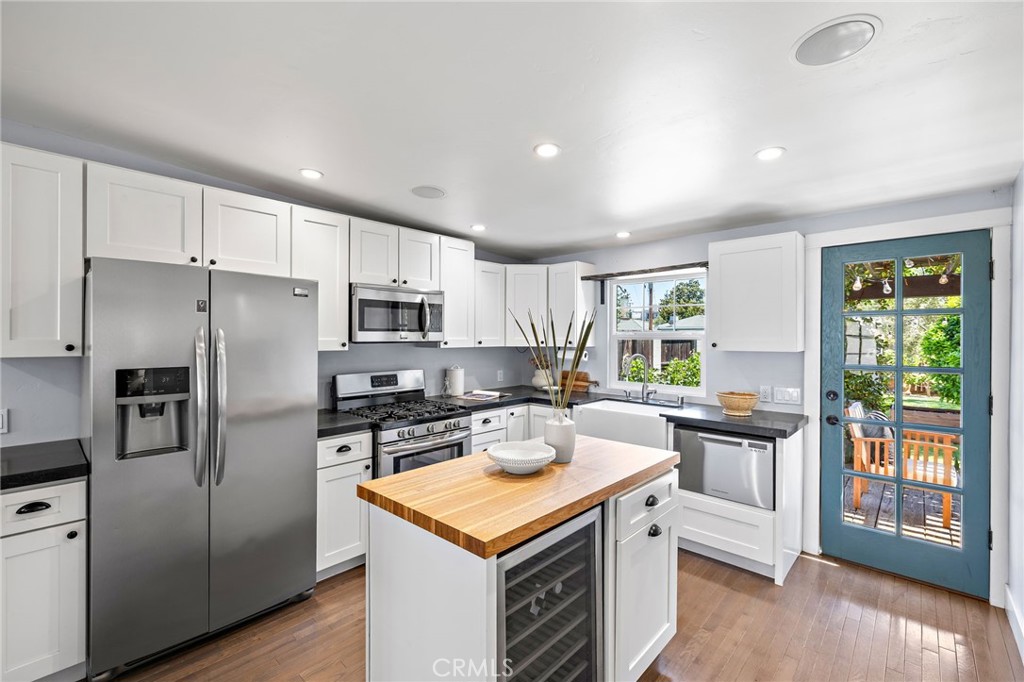 630 W Wilshire Avenue