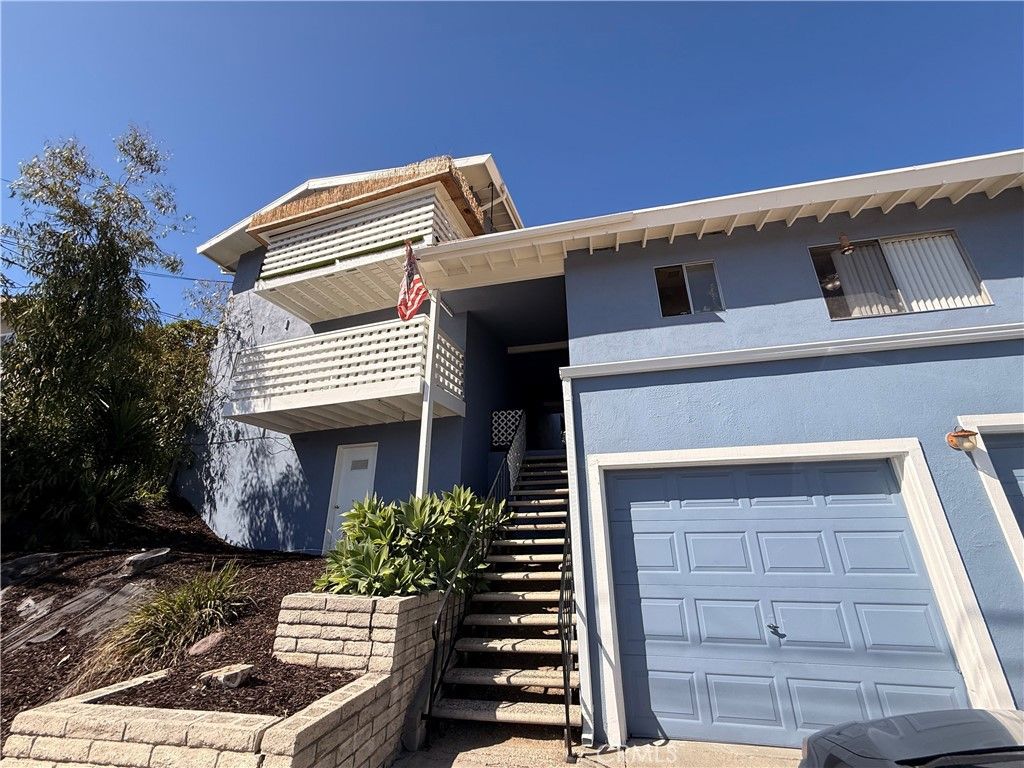 Photo of 201 Avenida Calafia #C, San Clemente, CA 92672 (MLS # OC25234338)