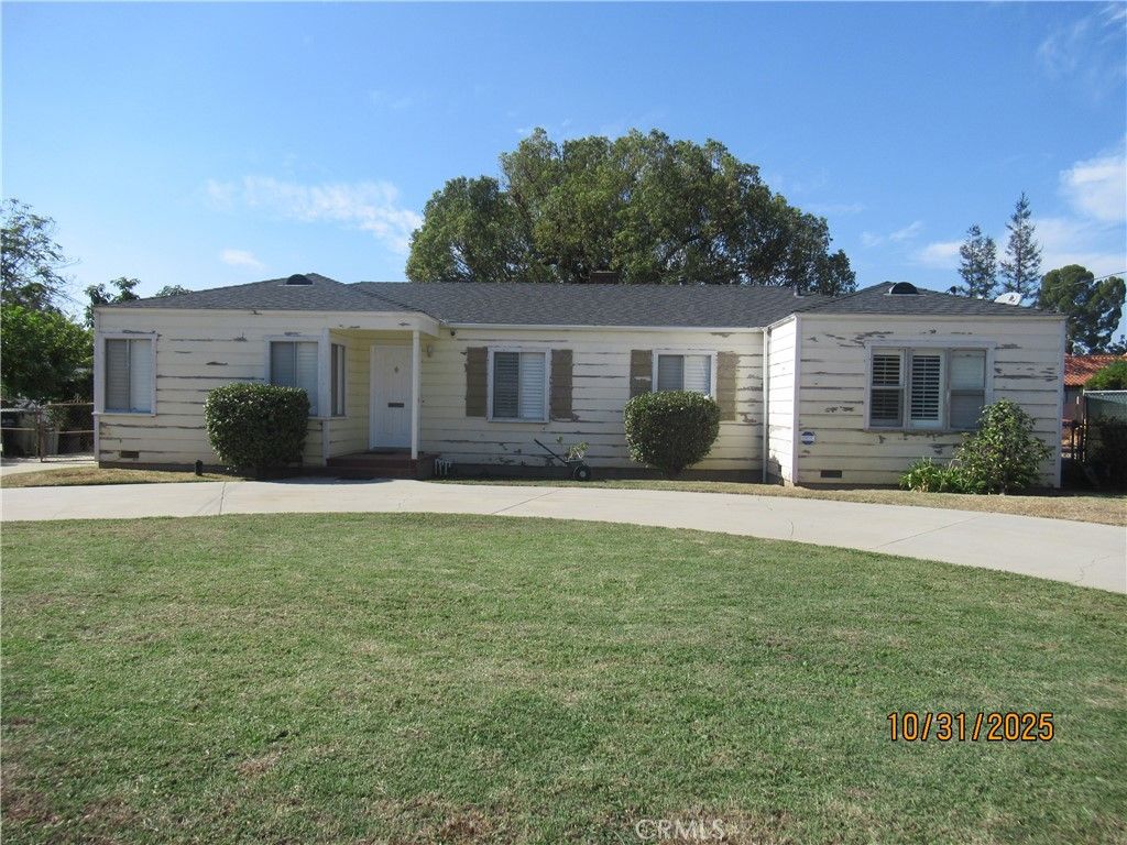 Photo of 5111 Pal Mal Ave Ave, Temple City, CA 91780 (MLS # WS25254523)