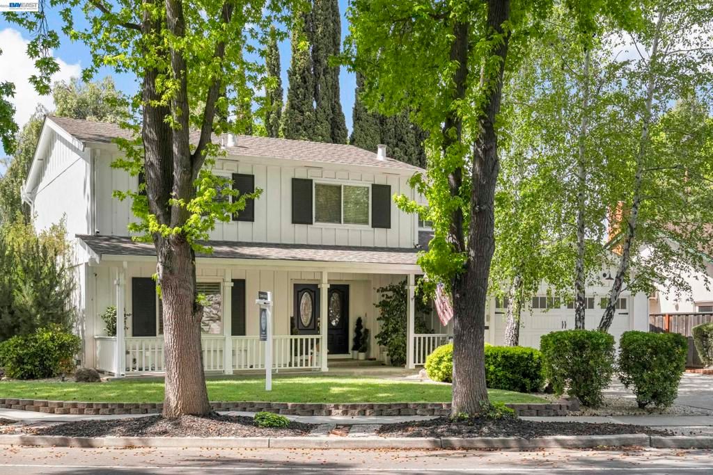 Photo of 1144 Harvest Rd Rd, Pleasanton, CA 94566 (MLS # 41131200)