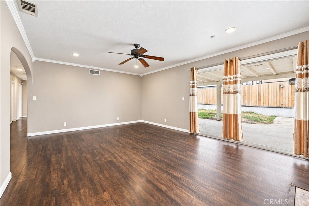 1837 E Granada ct
