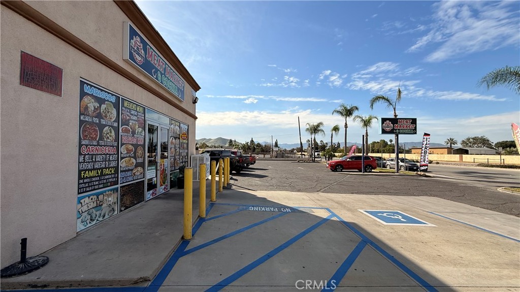 6072 Etiwanda Avenue A