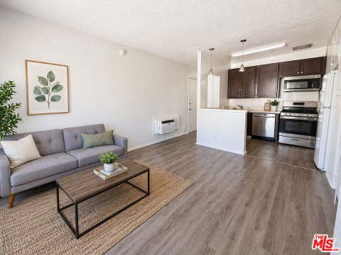 Photo of 1133 W 36th Place #1, Los Angeles, CA 90007 (MLS # 26799858)