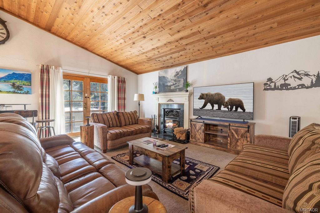 525 Bernhardt Lane