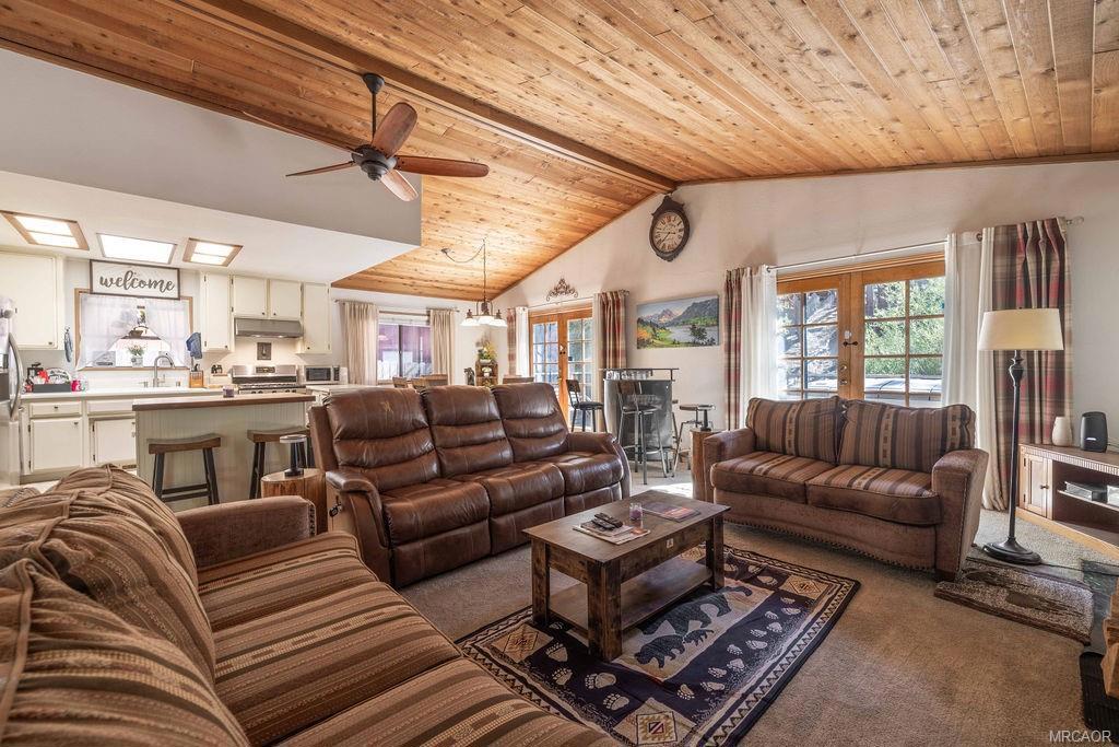 525 Bernhardt Lane