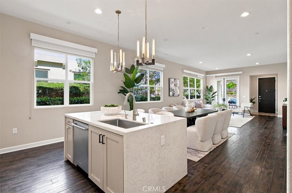 166 Follyhatch, Irvine CA 92618 - Photo 10