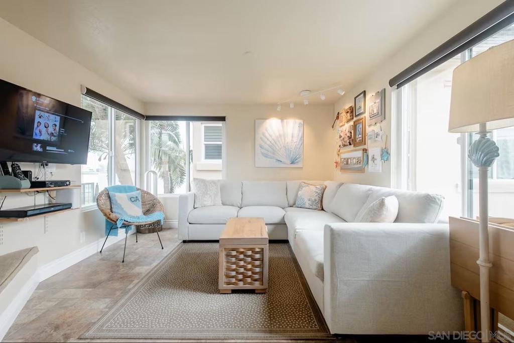 Mission Beach - Residential