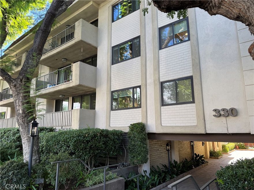 PRICED TO SELL!



Welcome to this stylish single-level condominium in the desirable Castlegate Building, located near the upscale South Orange Grove area. Enjoy the best of Pasadena living—just minutes from Colorado Boulevard, Old Town Pasadena, and with easy access to the 210, 110, and 134 freeways. You’ll also be within walking distance to great restaurants, shops, and the Rose Parade route. Situated on the second floor, this bright and inviting unit overlooks the pool and beautifully landscaped common areas. The thoughtfully designed floor plan offers a spacious living and dining area that opens to a large private balcony—perfect for morning coffee or evening relaxation. The home features one large bedroom and two full bathrooms for added comfort and flexibility.



Community amenities include:



    - Lush, well-maintained common areas

    - A recreation room with a billiard table and kitchenette—ideal for gatherings and entertaining

    - A sparkling swimming pool with a charming patio area

    - On-site laundry facilities with personal storage lockers



Don’t miss the chance to live in one of Pasadena’s most sought-after neighborhoods, combining comfort, style, and convenience in one exceptional home