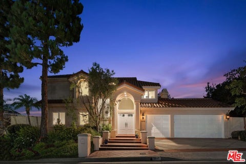 Tiny photo for 2645 Cordelia Road, Los Angeles, CA 90049 (MLS # 26839933)