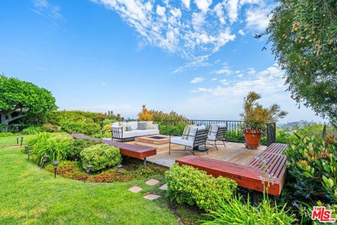 Tiny photo for 2645 Cordelia Road, Los Angeles, CA 90049 (MLS # 26839933)
