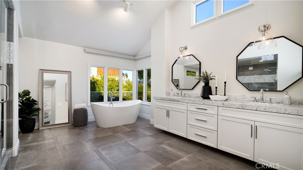 Hidden Hills Estates (HHES) - Residential