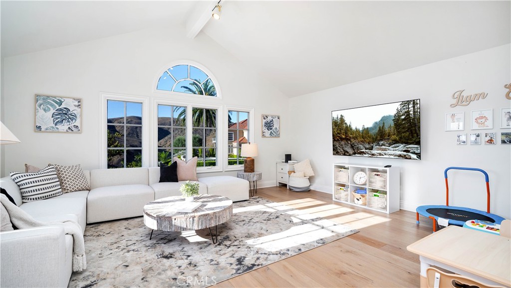 Hidden Hills Estates (HHES) - Residential