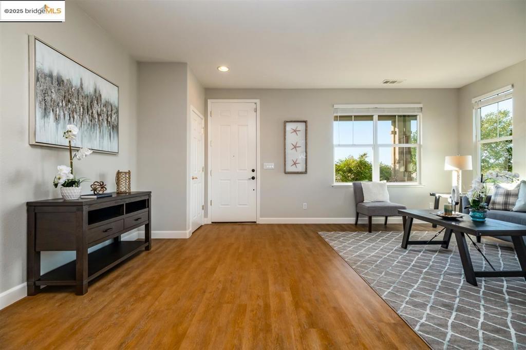 DEER RIDGE - Residential Lease