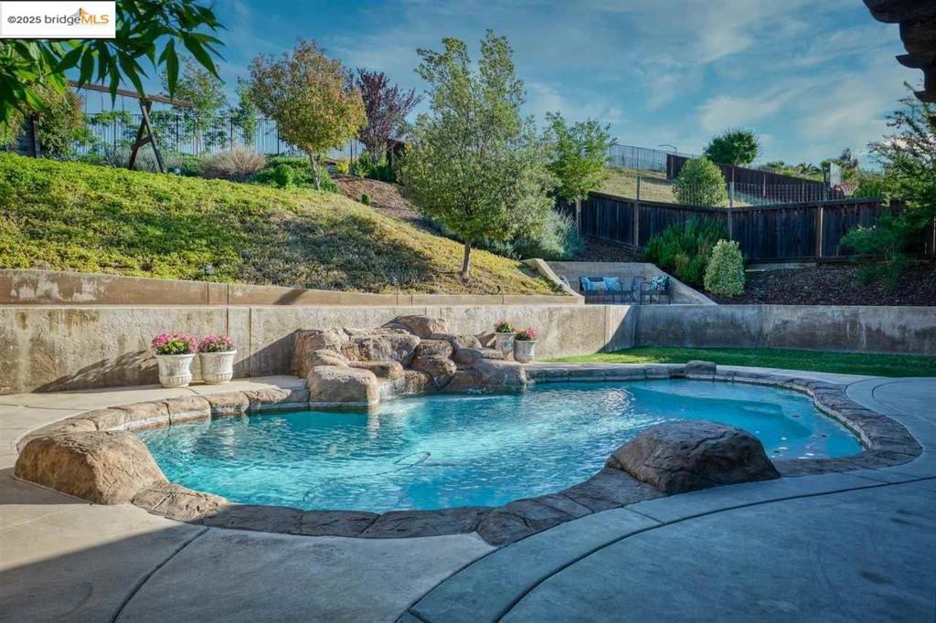 DEER RIDGE - Residential Lease