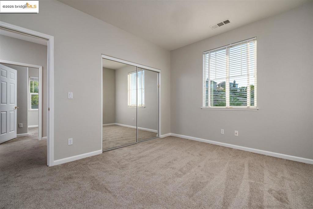 DEER RIDGE - Residential Lease