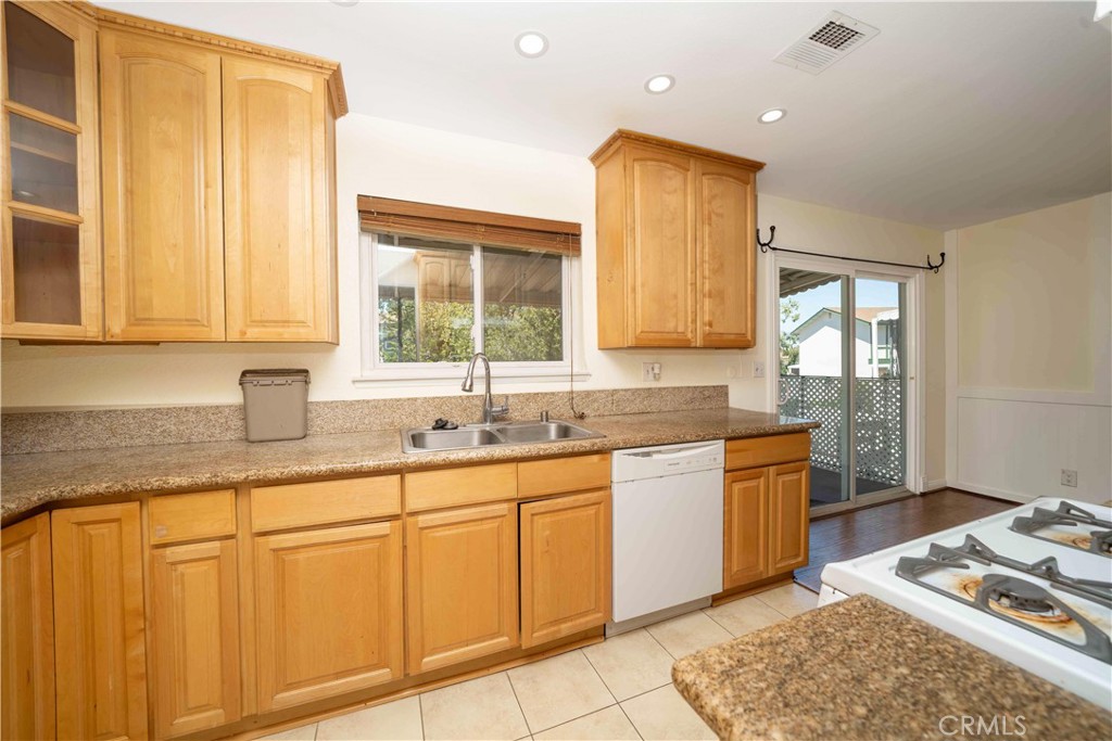 Highland Greens Community - Residential Lease