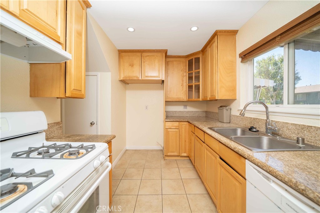 Highland Greens Community - Residential Lease