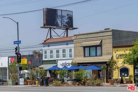 Tiny photo for 3364 Garden Avenue, Los Angeles, CA 90039 (MLS # 25586609)