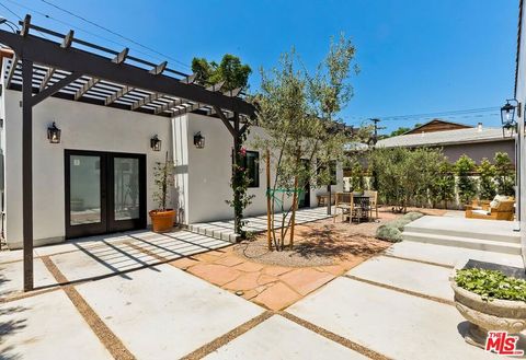 Tiny photo for 3364 Garden Avenue, Los Angeles, CA 90039 (MLS # 25586609)