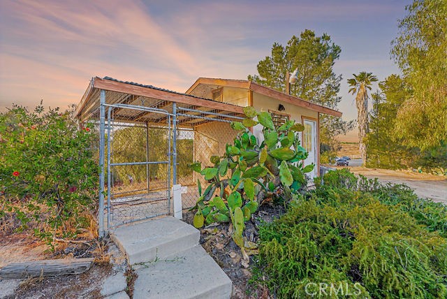 40405 Avenida Trebolo