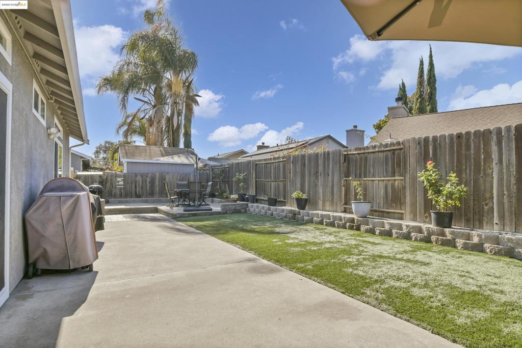 OAKLEY - Residential