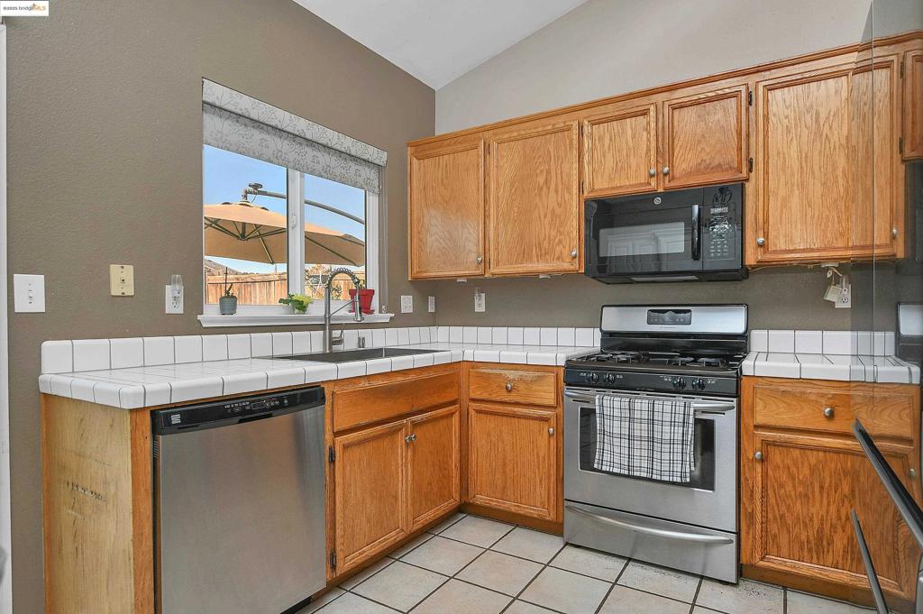 OAKLEY - Residential