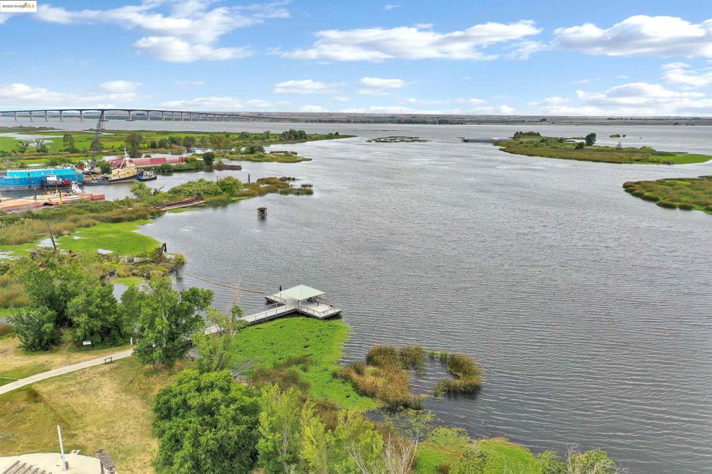 OAKLEY - Residential