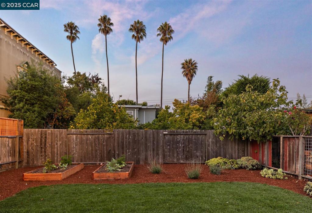 SOUTH BERKELEY - Residential