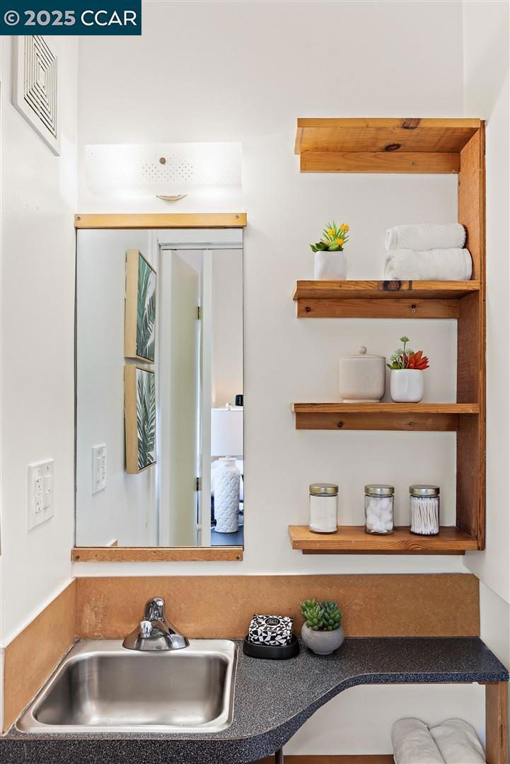 SOUTH BERKELEY - Residential