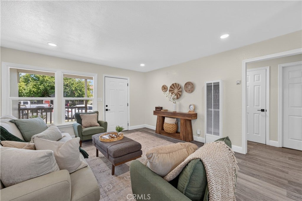 1616 Cumiskey