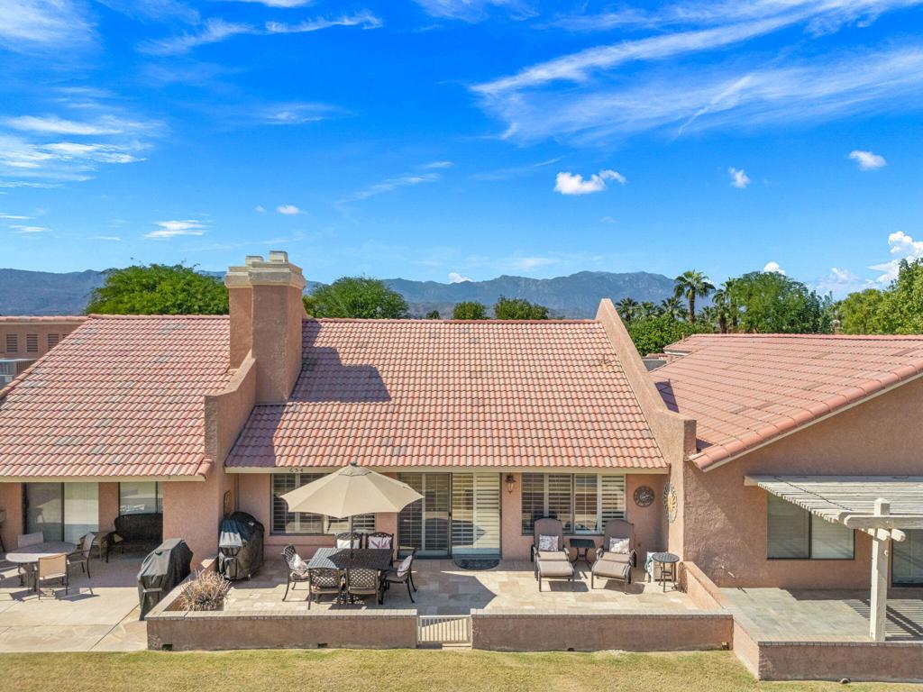 Oasis Country Club - Residential Lease