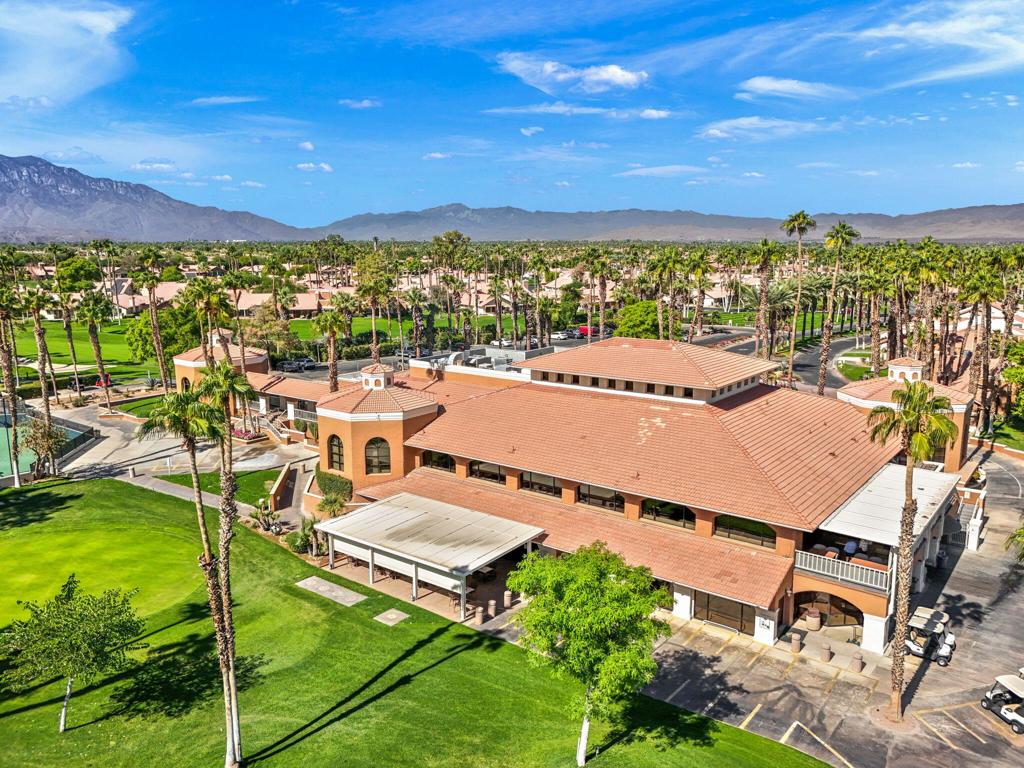 Oasis Country Club - Residential Lease